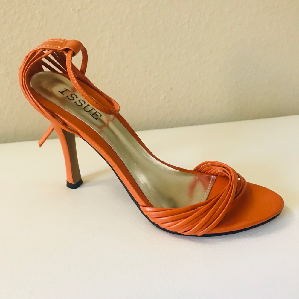 Orange 🍊 women Sandals